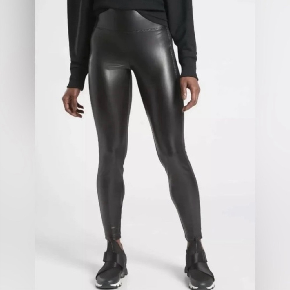 Athleta - Delancey Shine Tight